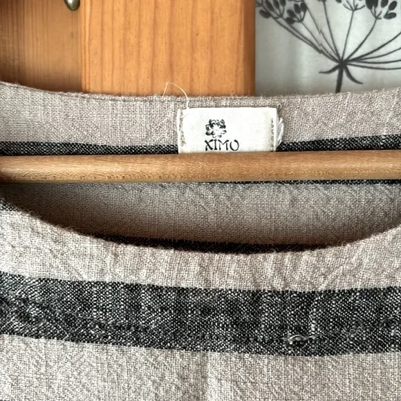 Linen Blend Unstructured Dress - Picture 2 of 8